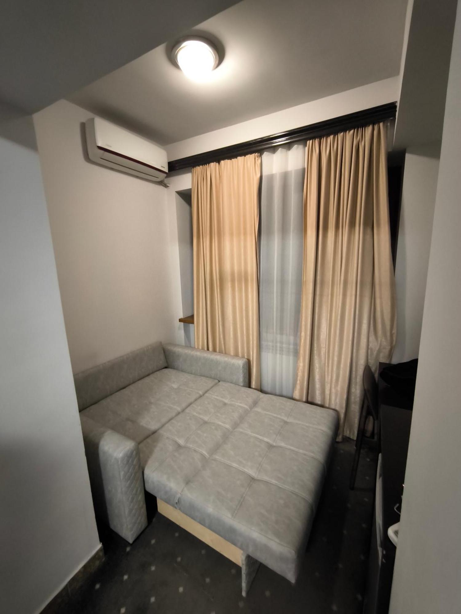 Skyline Hotel Yerevan Exterior photo
