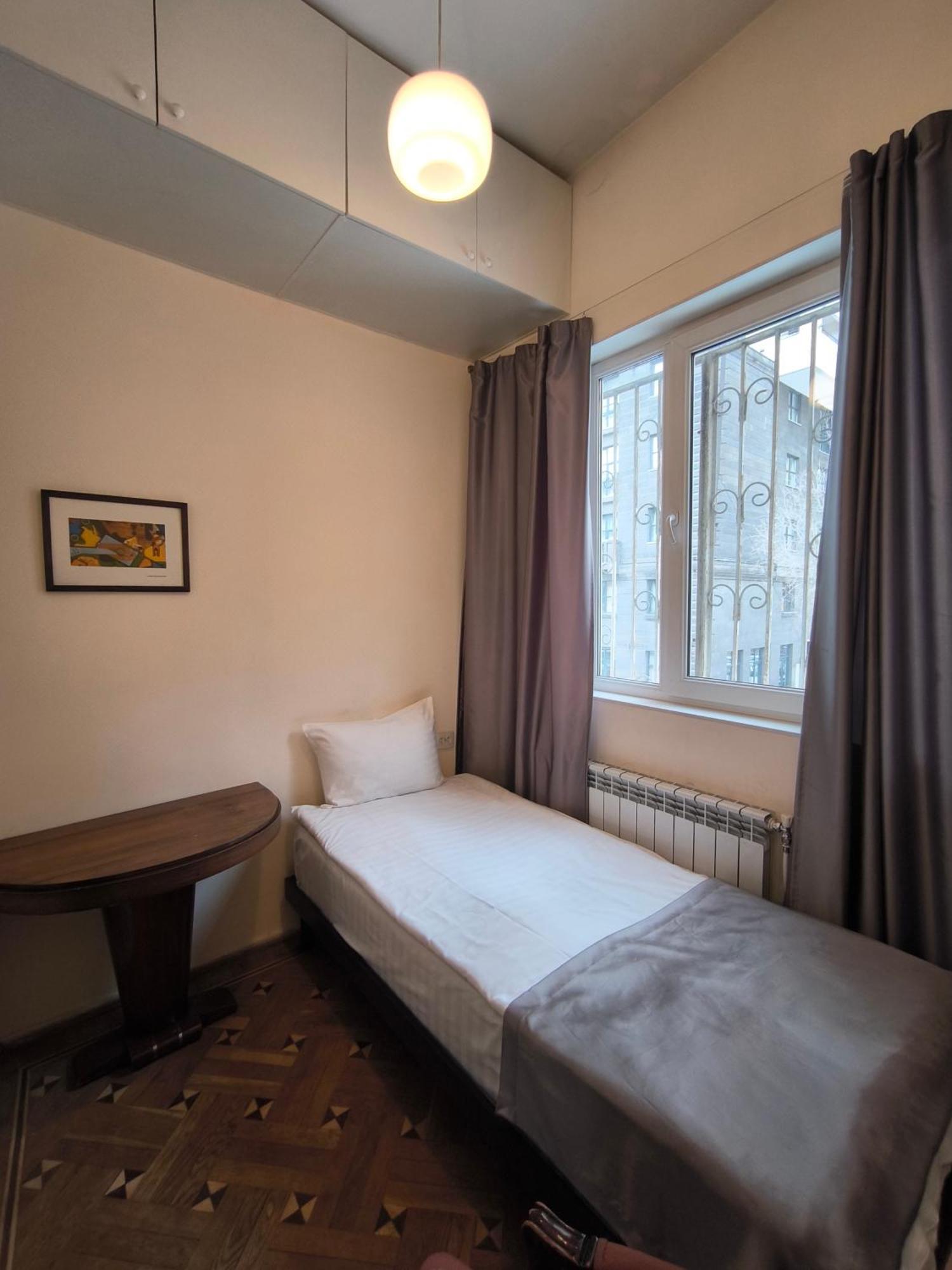 Skyline Hotel Yerevan Exterior photo